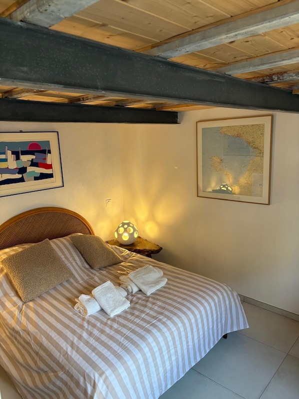 1 slaapkamer, reisbedje, wifi, beddengoed