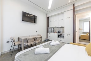 1 室のベッドルーム、WiFi、ベッドシーツ