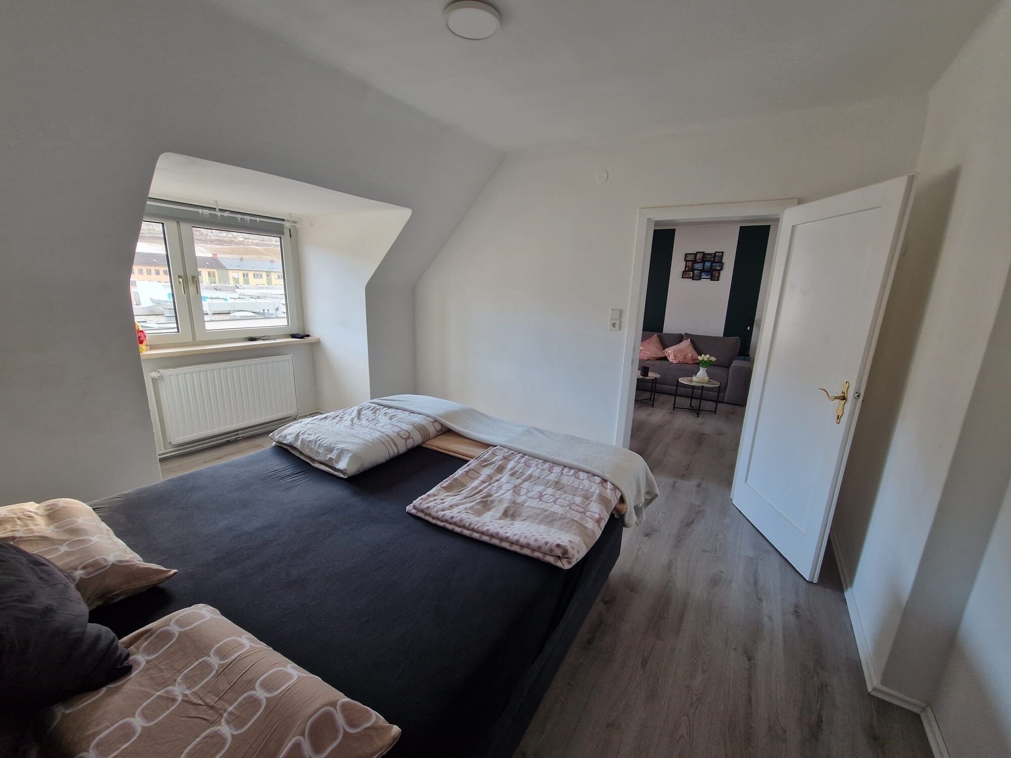 2 bedrooms, iron/ironing board, travel crib, free WiFi