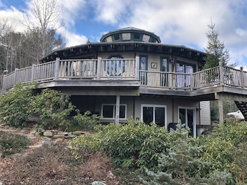 An exceptional, must-see property.