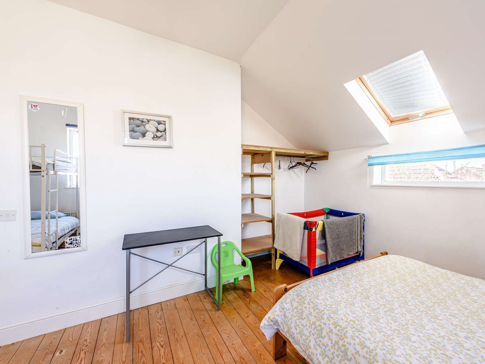 6 bedrooms, desk, free WiFi