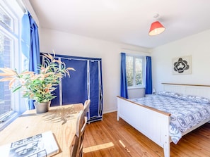 6 habitaciones, escritorio y wifi gratis 