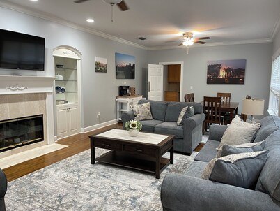 Edge of Cascades Park 3 Bedroom home