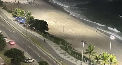 Triplex penthouse facing the sea with 3 bedrooms in Barra da Tijuca