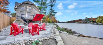 EXECUTIVE WATERFRONT LIVING AT ITS FINEST!!! WELCOME to this immaculate home!