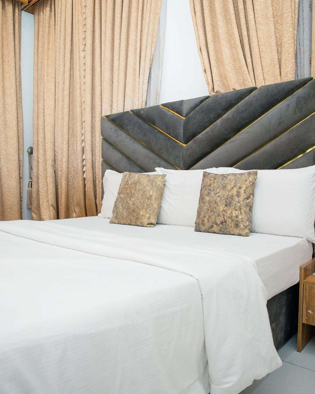 Comfort Apartment, Balcony, City View | 1 bedroom, desk, laptop workspace, soundproofing