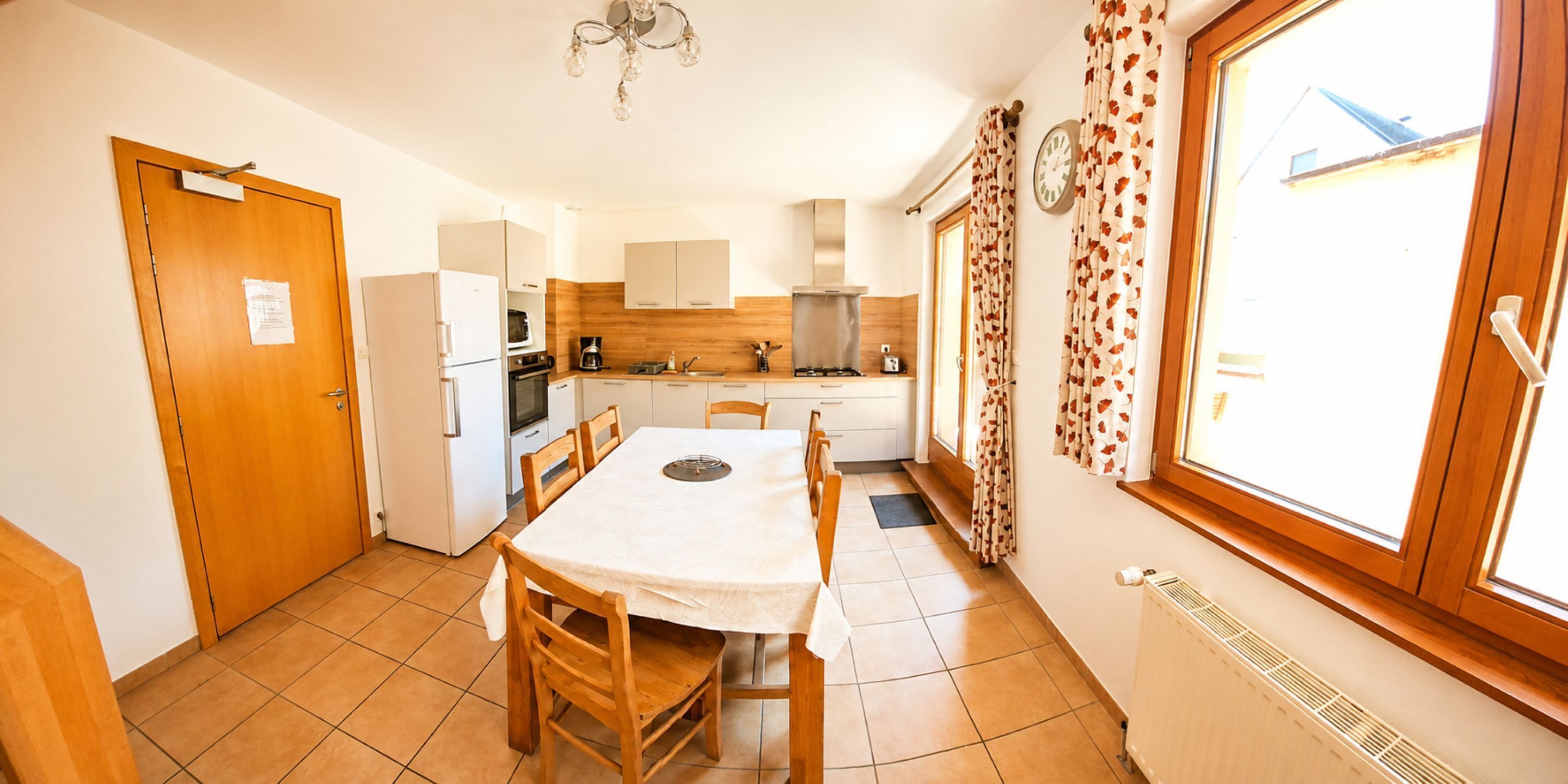 Family Apartment, Mountain View | Private kitchen | Fridge, coffee/tea maker, electric kettle, highchair