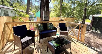 Treehouse with golf cart in Shepherd - near Lake with wild alligators
