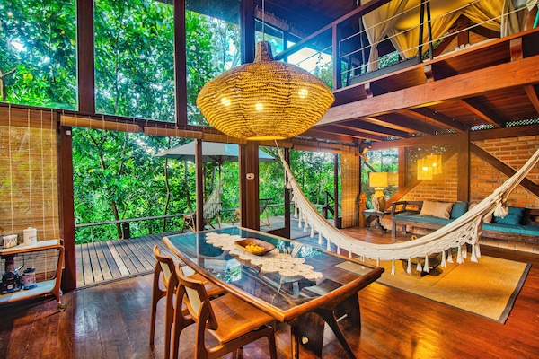 Superior Loft, Garden View | In-room dining