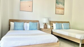 2 bedrooms, iron/ironing board, travel cot, free WiFi - GardenSuite at Aqualara Villa w/ shared Rooftop Infinity Lounge Pool & Patio (Providenciales)