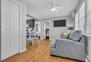 4 bedrooms, iron/ironing board, travel cot, free WiFi