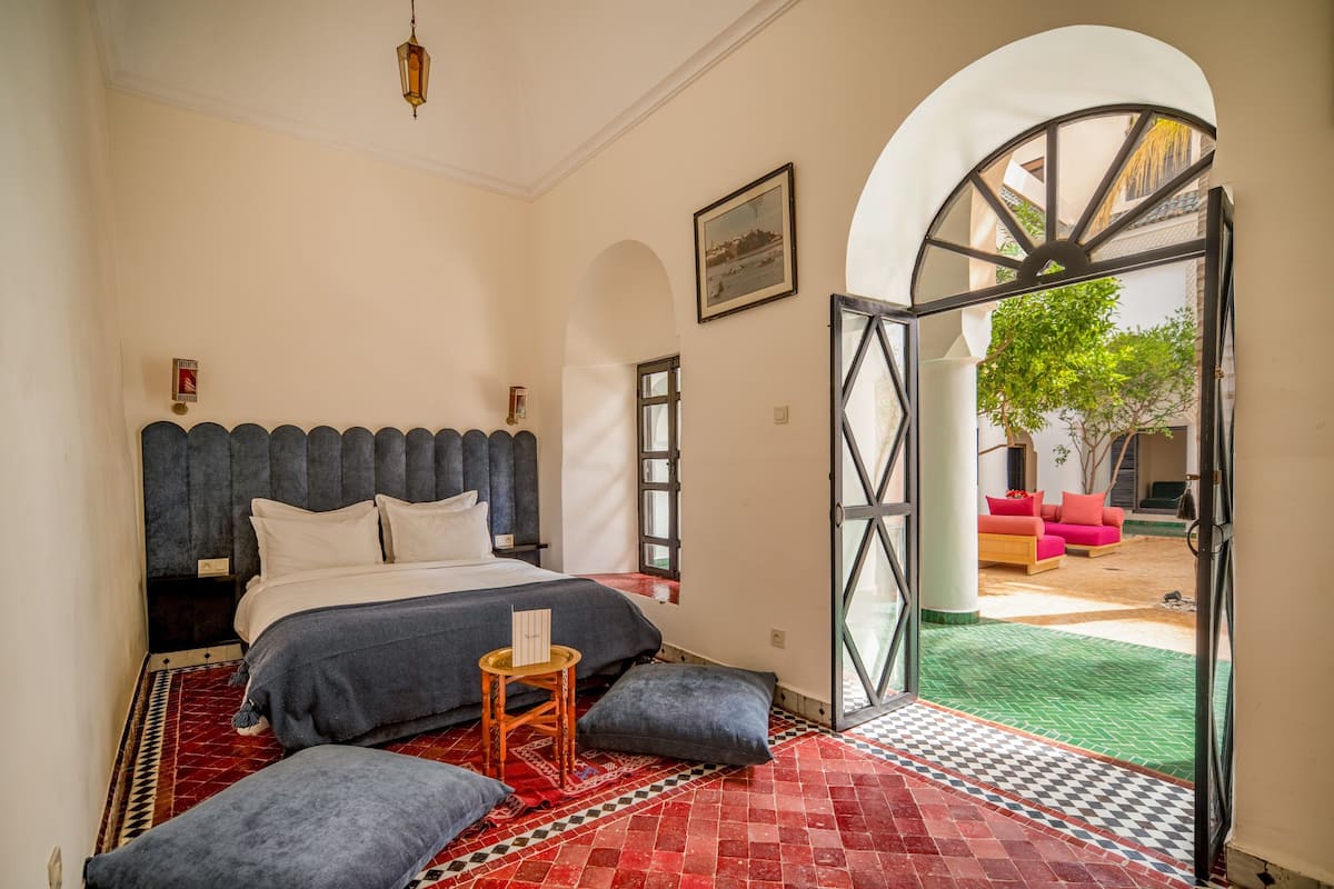 Deluxe Triple Room, Pool View