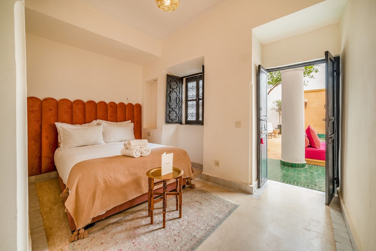 Economy Double Room, Pool View