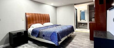 Enkeltrom – comfort, bakgårdsutsikt | Skrivebord, skrivebord for bærbar PC og wi-fi (inkludert)