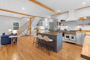 Fridge, microwave, oven, stovetop - Quarry Village Compound; 4BR + Hot Tub on a workin (Spruce Head)