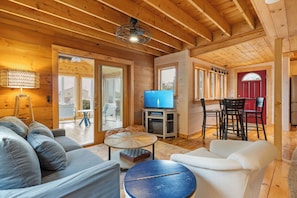 TV connectée, cheminée