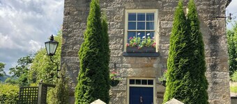 Groves Hall Garden Apartment Whitby