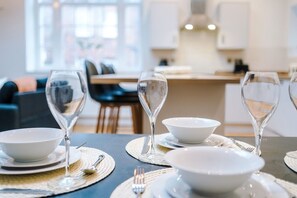 Dining - Charming 2 bed in York - Sleeps 6 (York)