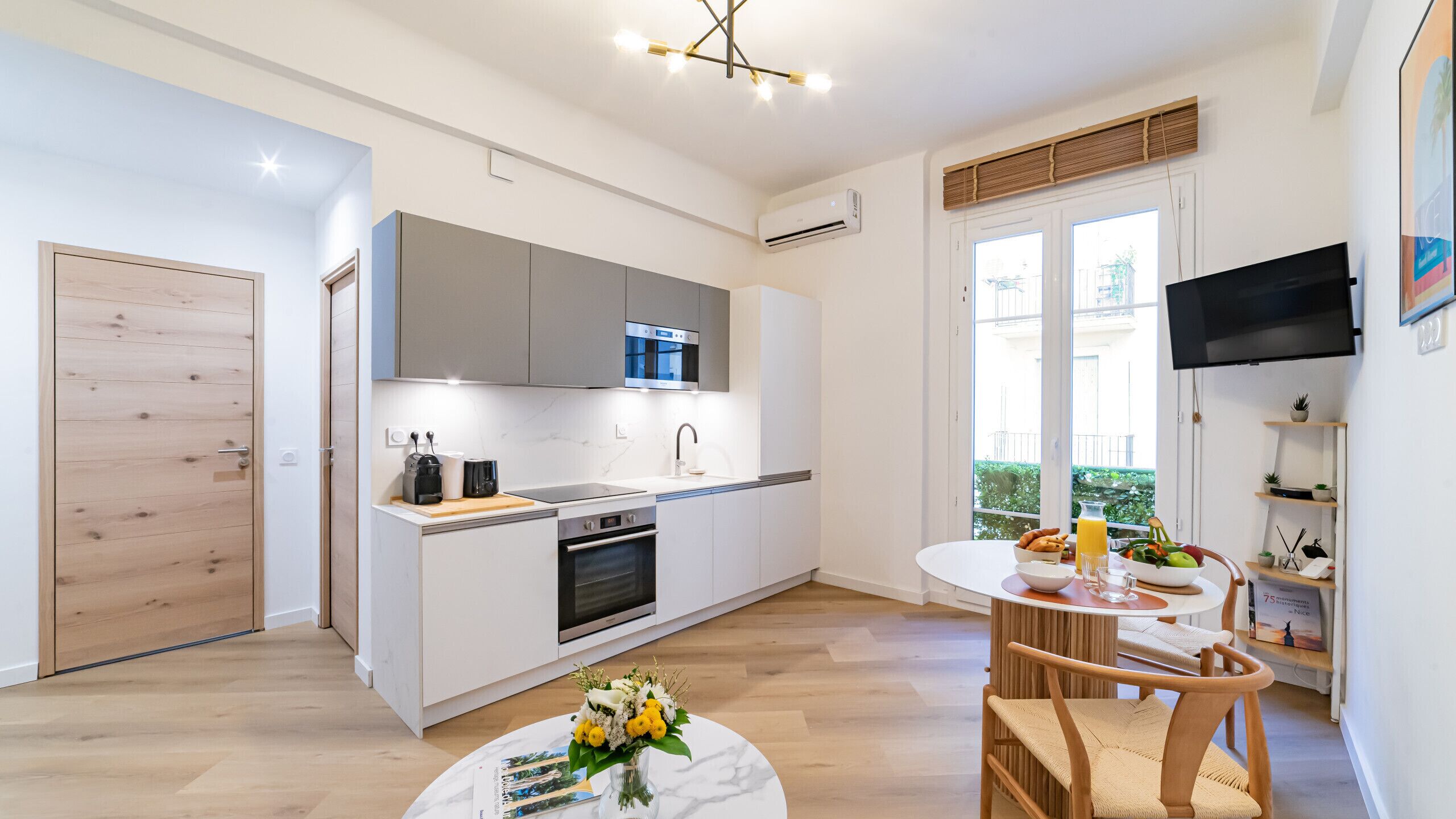 Fridge, microwave, oven, dishwasher