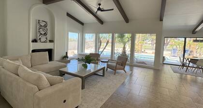 Luxury Golf Course Retreat with Mountain Views & Heated Pool