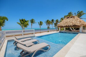 Alberca al aire libre 