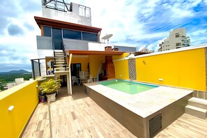 Departamento | Alberca | Alberca al aire libre 