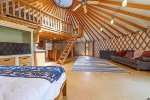 2 habitaciones, cuna de viaje, wifi gratis y ropa de cama 