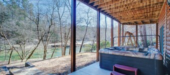 New! Riverfront Retreat Sleeps 12 Ellijay