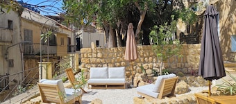 Villa Amoroso - Ospitalità Mediterranea