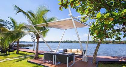 Houseboats By DAE Colombo