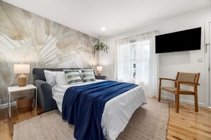 1 bedroom, iron/ironing board, Internet, bed sheets