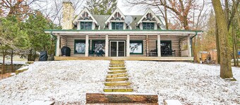 Avail this weekend! Lake Cabin w/King, Sauna