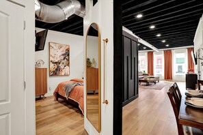 1 camera, una scrivania, ferro/asse da stiro, Wi-Fi gratuito