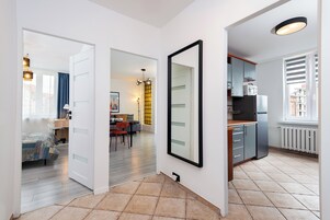 Smart TV 50 pulgadas con canales de televisión por cable, Netflix