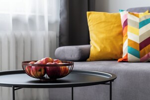 Smart TV 50 pulgadas con canales de televisión por cable, Netflix