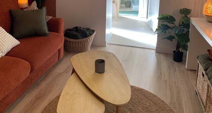 Studio cosy neuf et calme avec cour privative