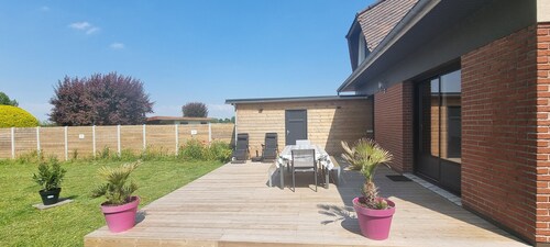 Aux Passagers de la Baie3, Villa 3⭐, Large Garden, Close to Sea, Parking, Crotoy