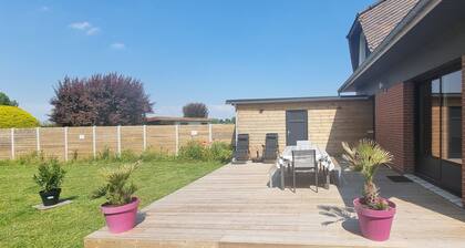 Aux Passagers de la Baie3, Villa 3⭐, Large Garden, Close to Sea, Parking, Crotoy