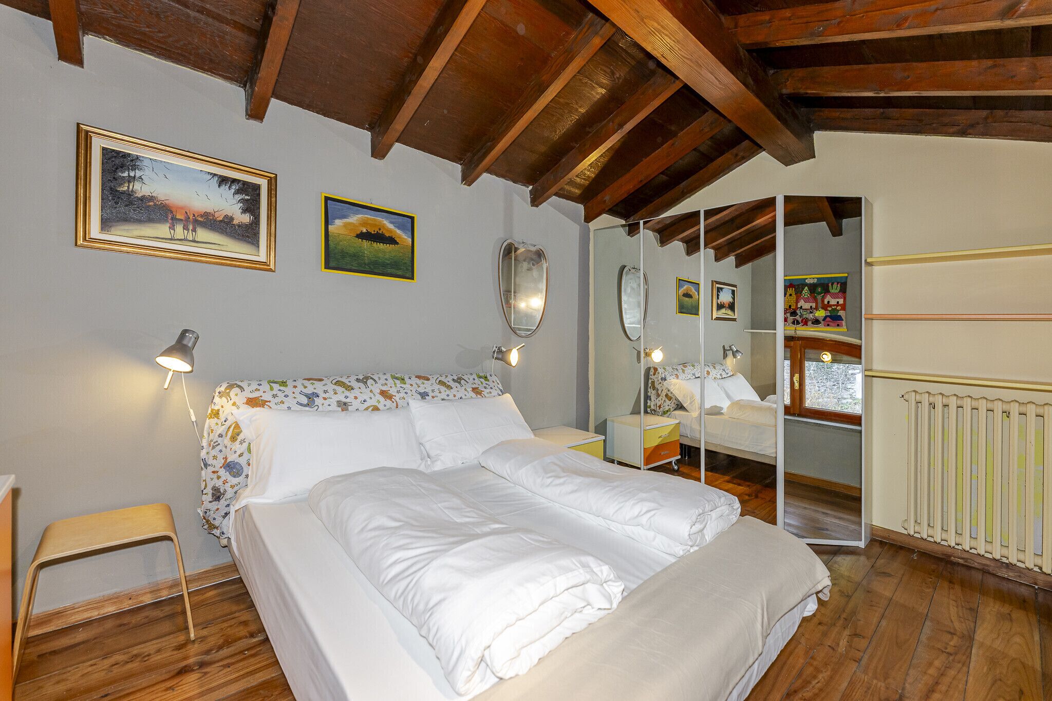 4 Schlafzimmer, Bügeleisen/Bügelbrett, kostenloses WLAN, Bettwäsche
