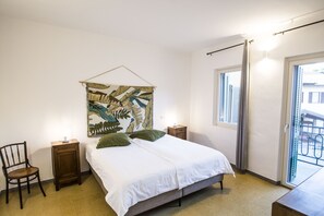 2 habitaciones, tabla de planchar con plancha y wifi gratis 