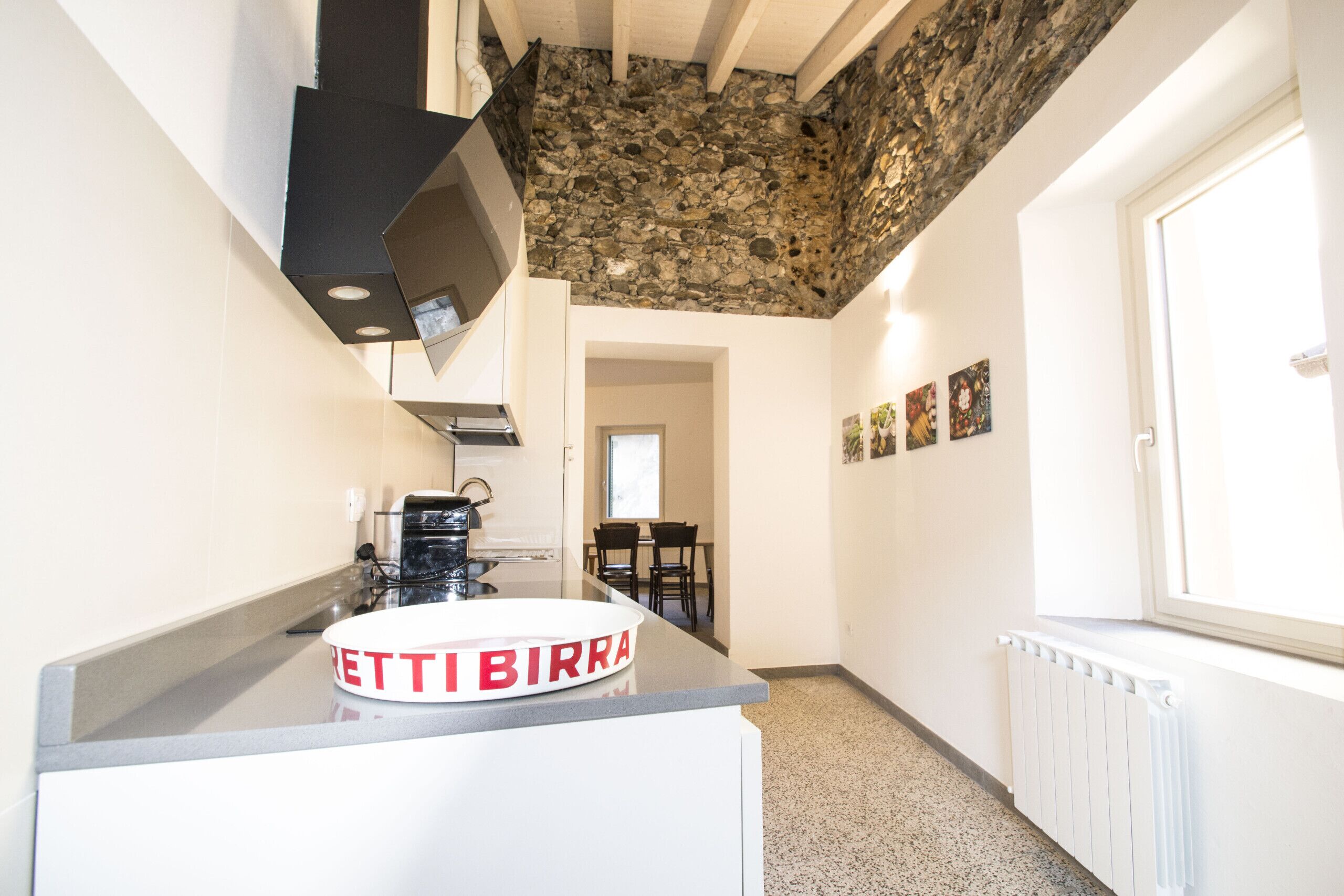 Frigorifero, forno, lavastoviglie, macchina per tè/caffè