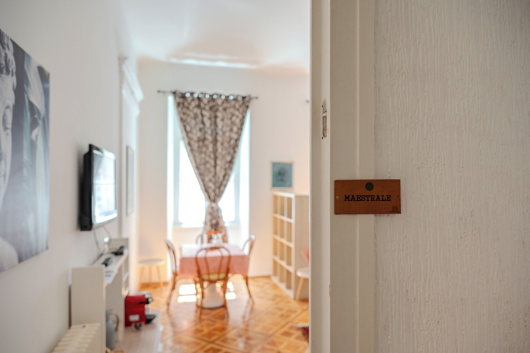 Deluxe-Dreibettzimmer | Schreibtisch, laptopgeeigneter Arbeitsplatz, kostenloses WLAN