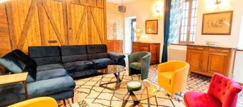 l'Ancestral character house