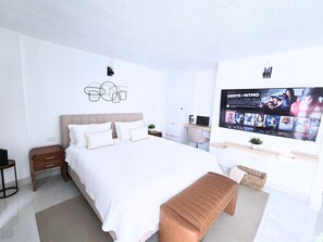 1 Schlafzimmer, Schreibtisch, Bügeleisen/Bügelbrett, kostenloses WLAN