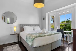 3 Schlafzimmer, Schreibtisch, WLAN, Bettwäsche