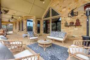 Ferienhaus, Mehrere Betten, Poolzugang, Poolblick (Piece of Haven ) | Terrasse/Patio