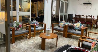 Casa Qhawana Simbal | Pool, pool table, and accommodations for 22 people