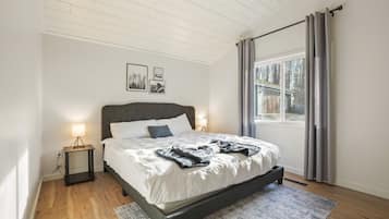 3 habitaciones, tabla de planchar con plancha y wifi gratis