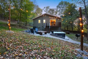 Tina de hidromasaje al aire libre