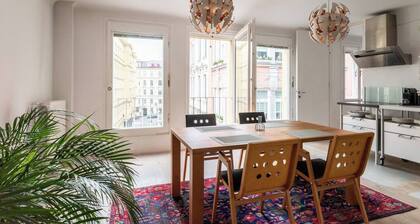 Appartement Lumineux Ă lÂŽĂtage ĂlevĂ© au Coeur Culturel de Vienne